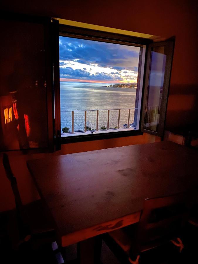 Kiss Of Sea - Balzi Rossi & Baia Beniamin Apartment Ventimiglia Exterior foto