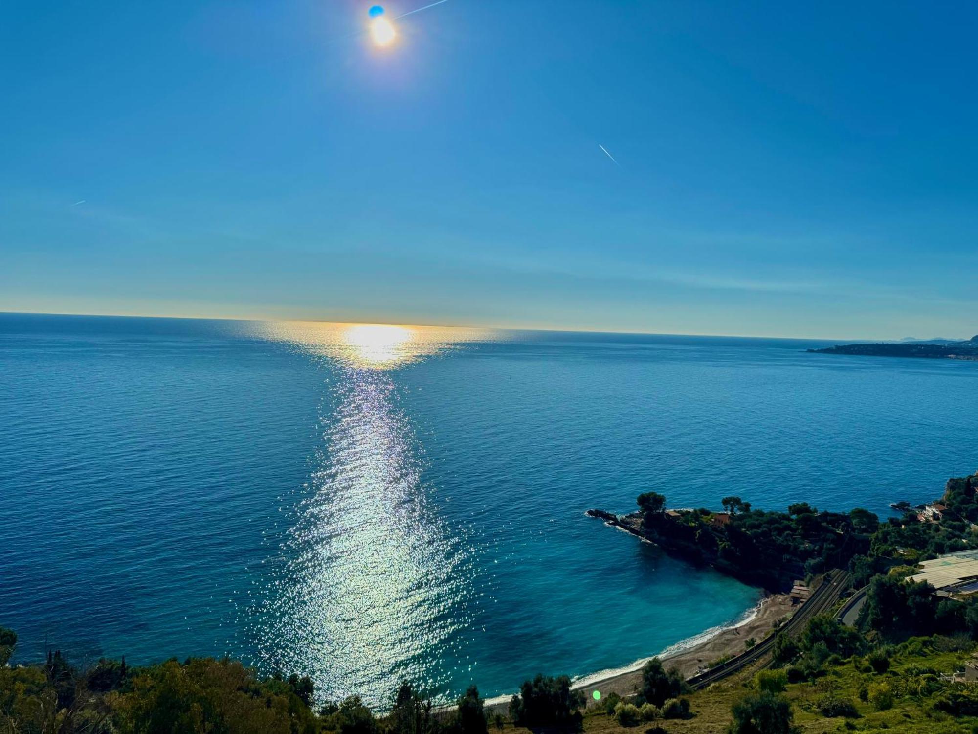 Kiss Of Sea - Balzi Rossi & Baia Beniamin Apartment Ventimiglia Exterior foto